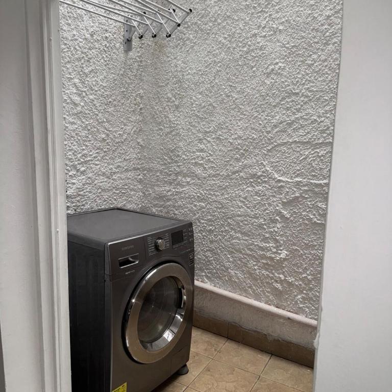 Hermoso apartamento Laureles - Apartamento de 2 dormitorios - 15