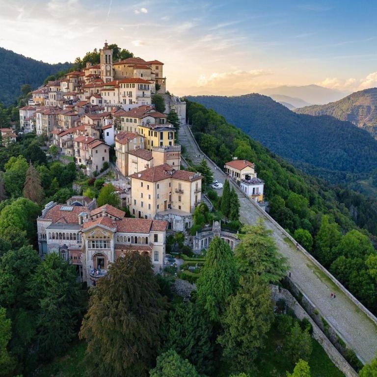 Spacious Apartment near Lake Maggiore - One-Bedroom Apartment - 29