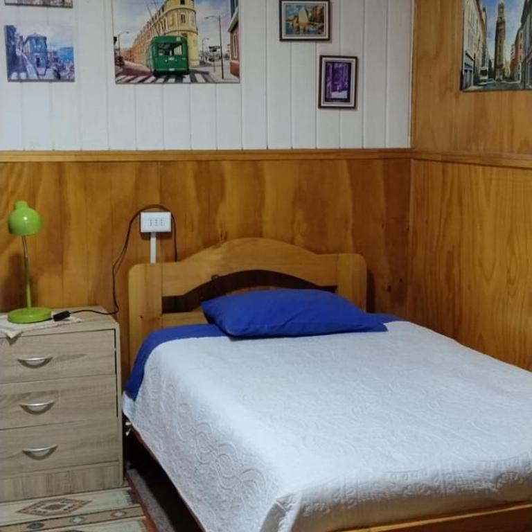 Hostal Destino Bellavista - Three-Bedroom Loft Apartment - 6