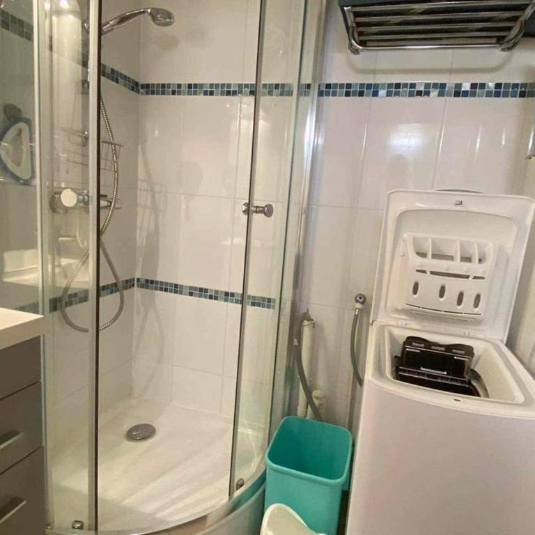 Studio avec terrasse, piscine et parking - FR-1-610-115 - Studio - 4