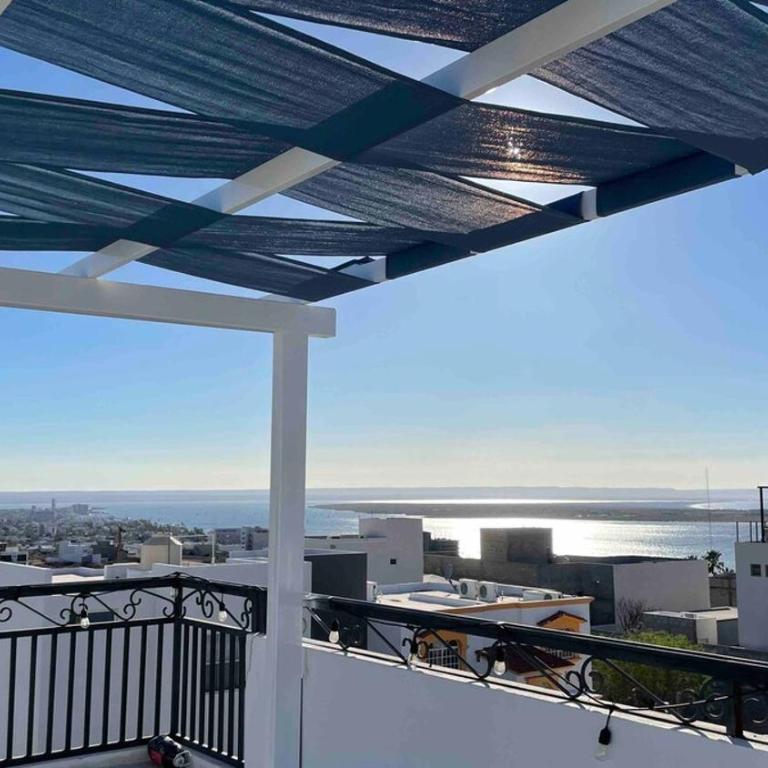 Family home with ocean views in gated community - Three-Bedroom House - 1