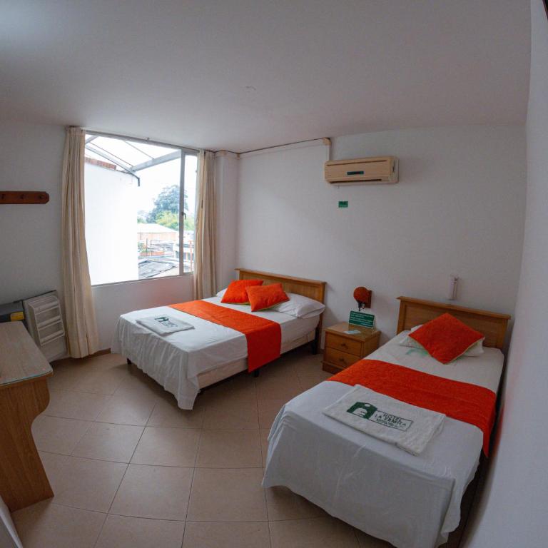 Hotel BENNY Los Leones Melgar - Habitación Triple Deluxe - 1