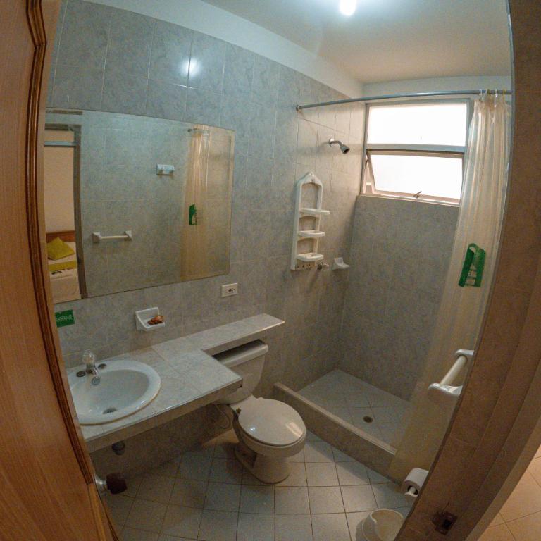 Hotel BENNY Los Leones Melgar - Habitación cuádruple - 3