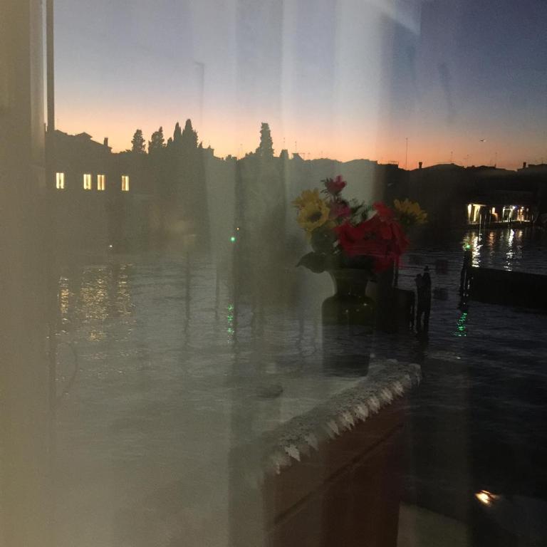 Harry's Canal View - Camera King con Vista Mare e Bagno in Comune - 14