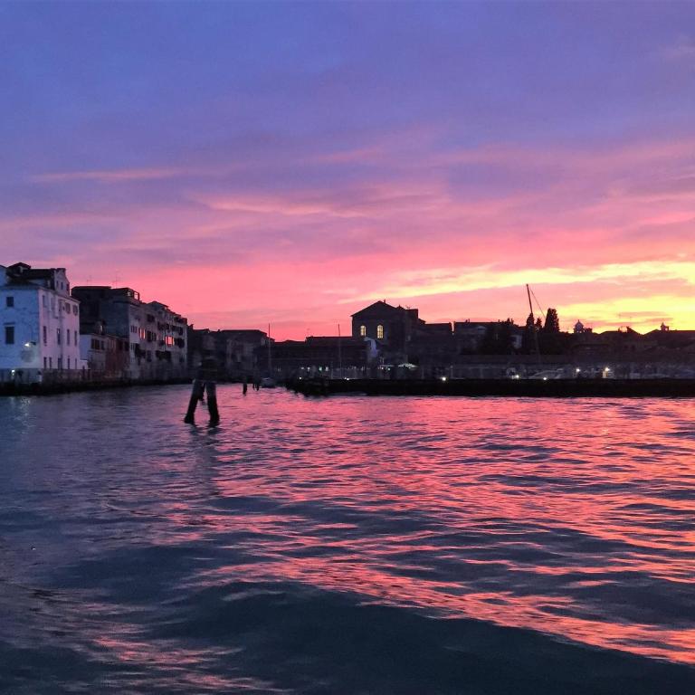 Harry's Canal View - Camera King con Vista Mare e Bagno in Comune - 10