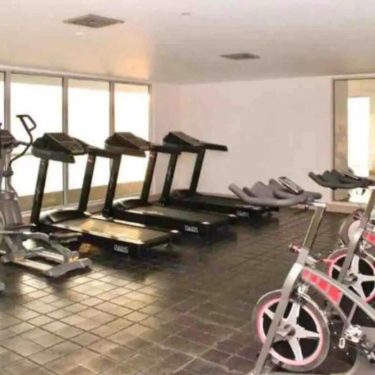 Large 3BR Apt with beautiful ocean views - Three-Bedroom Apartment - 33