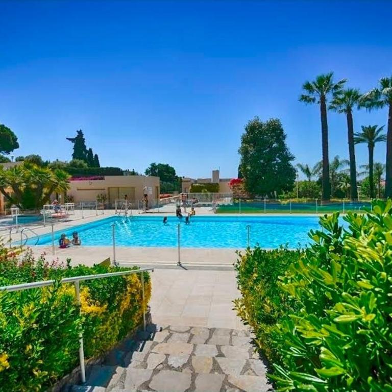 Grand appartement avec vue mer Juan-les-Pins - Apartamento de 2 dormitorios - 5