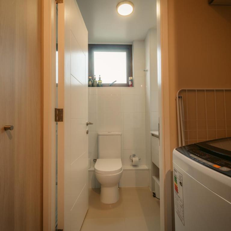 Nuevo y acogedor departamento de 1 dormitorio con WiFi y estacionamiento - One-Bedroom Apartment - 14