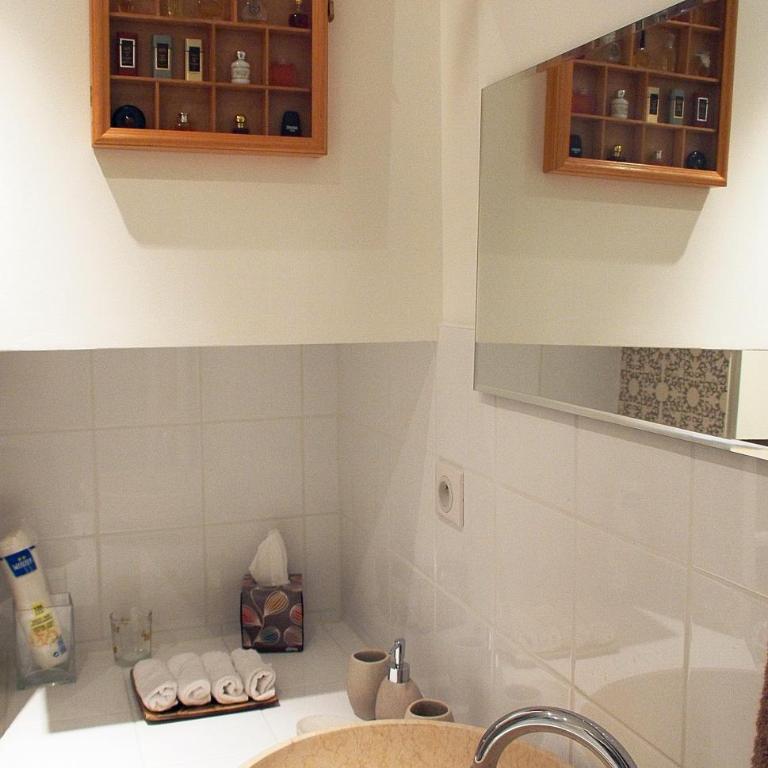 Petit Paris - Oasis in Marais - Appartement en Duplex - 12