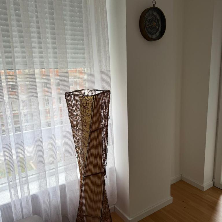 Apartment Sunny - One-Bedroom Apartment - 12