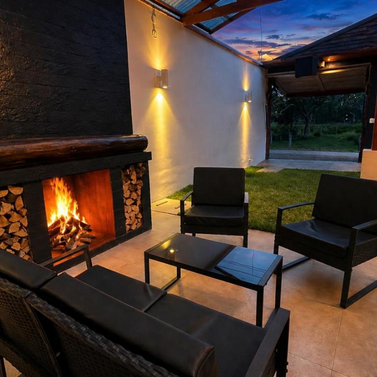 CASA R4NCH OxAPAMPA - Two-Bedroom House - 4