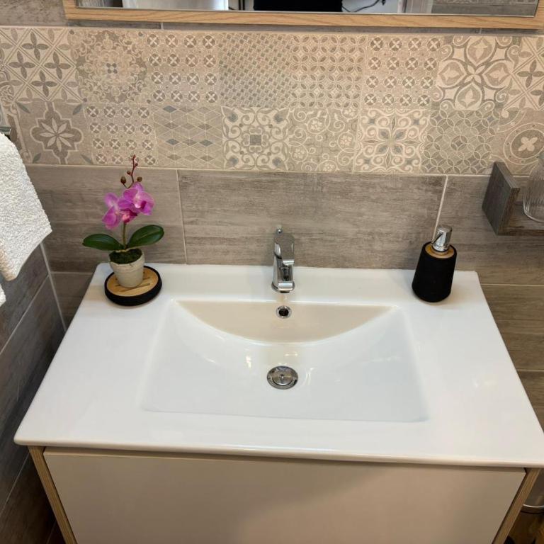 B&B Tanda Rooms Olbia - Camera Deluxe - 9