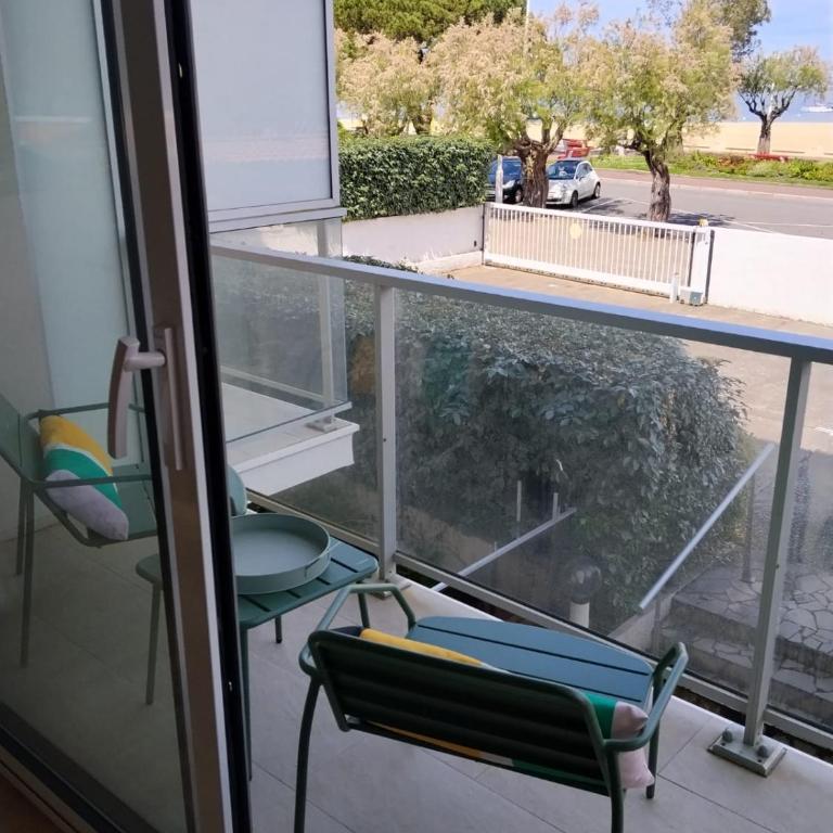 Studio vue sur mer 1ère ligne - Studio with Sea View - 16