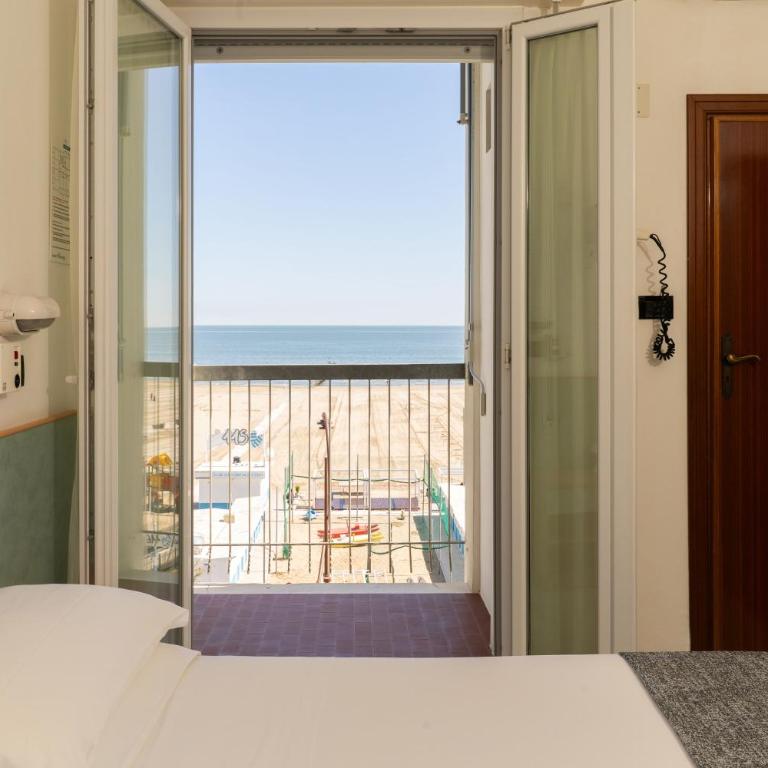 Hotel Haway - Camera Classic Matrimoniale/Doppia con Letti Singoli con Vista Mare Frontale - 2