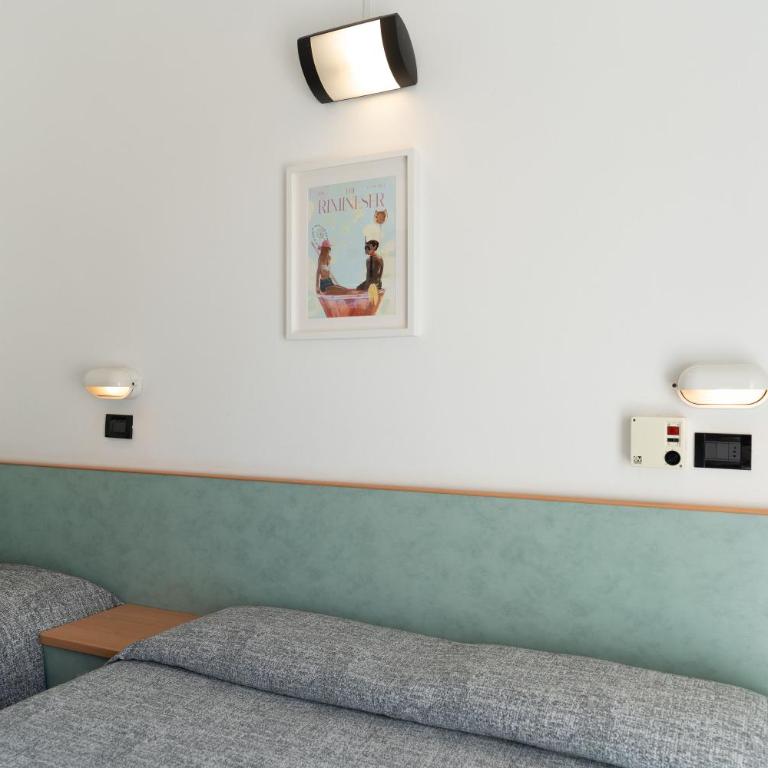 Hotel Haway - Camera Tripla Classic con Vista Mare Laterale - 10