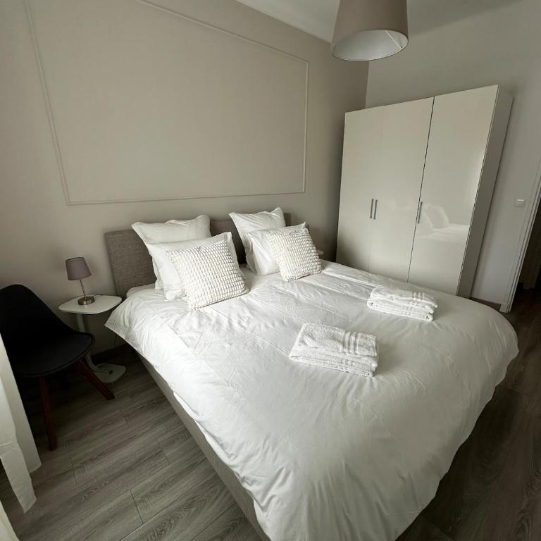 Riviera Living - Stylish 1BR Apartment - 4min walking from Monaco - One-Bedroom Apartment - 8