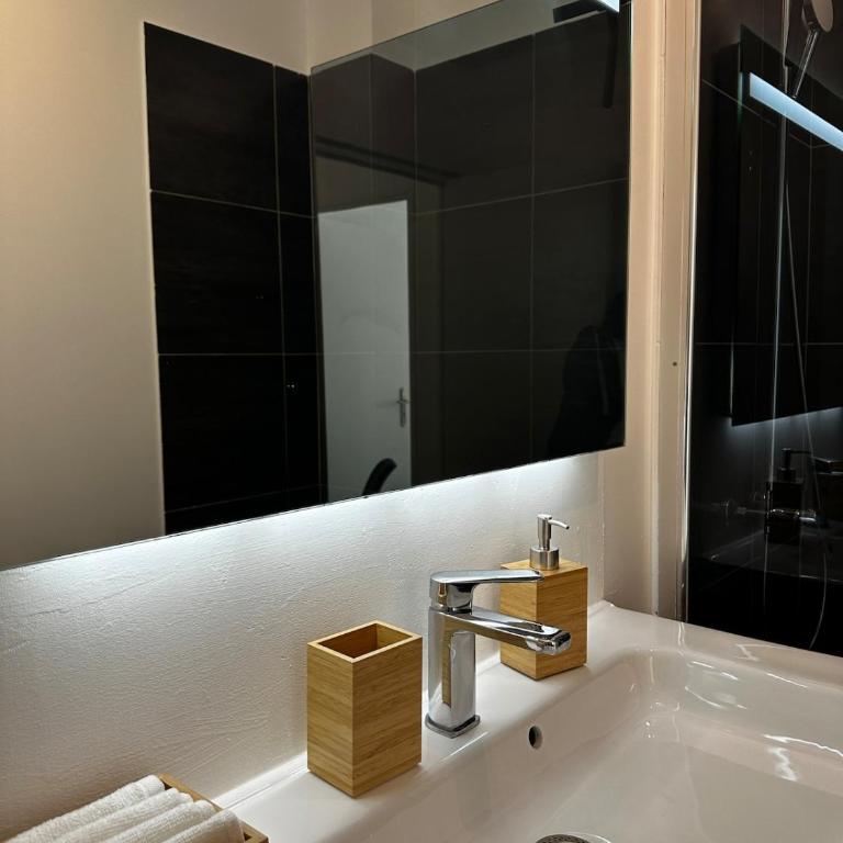 Riviera Living - Stylish 1BR Apartment - 4min walking from Monaco - One-Bedroom Apartment - 9