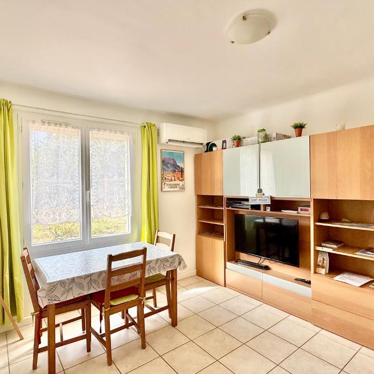 Chez Madou, T1 en bas de villa et rez de jardin à 900m de la mer et des commerces - Appartamento con 1 Camera da Letto - 5