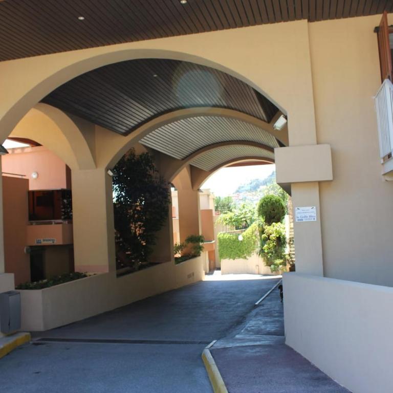 Vue mer Plage à pied Piscine 6 pers Proche Monaco et Italie - Appartement 2 Chambres - 11