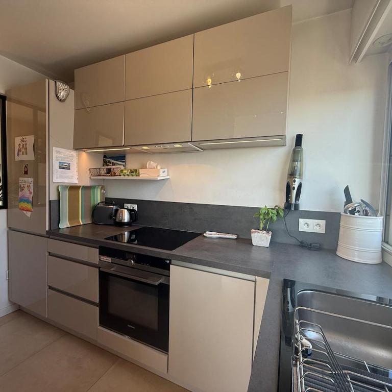 Sea and Jumping view, top floor at Palm Beach - Appartement 2 Chambres - 14
