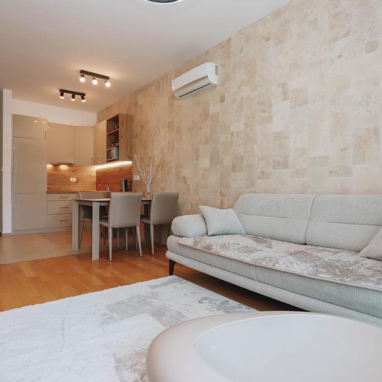 SEA&REST 3-bedroom apartment - Three-Bedroom Apartment - 18