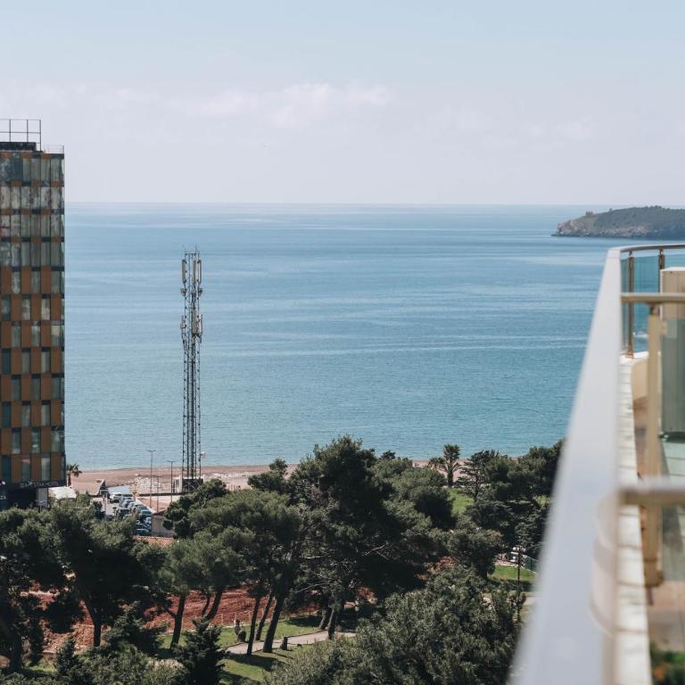SEA&REST 3-bedroom apartment - Three-Bedroom Apartment - 27