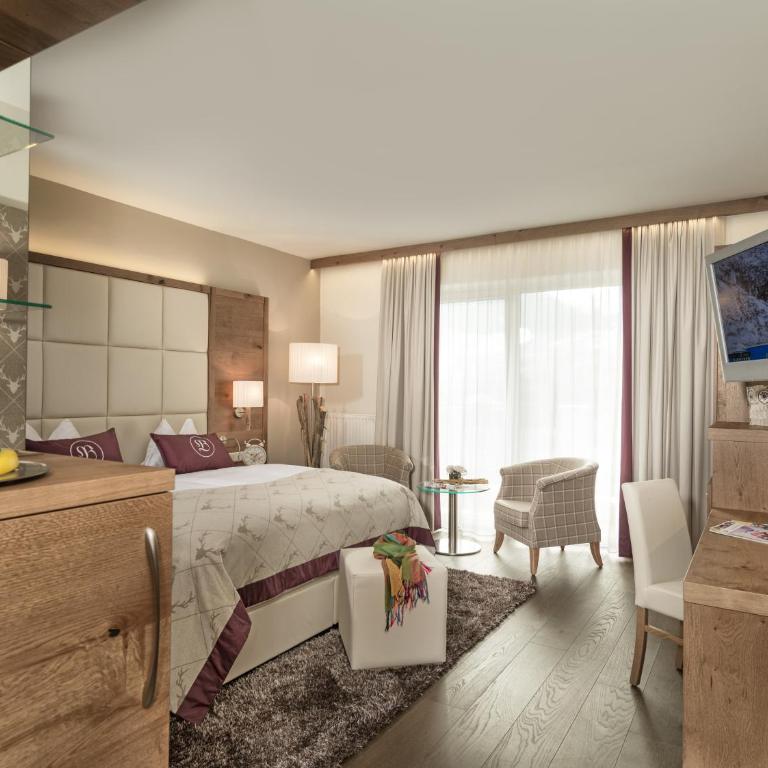 Hotel Bismarck - Doppelzimmer Schlossalm - 4
