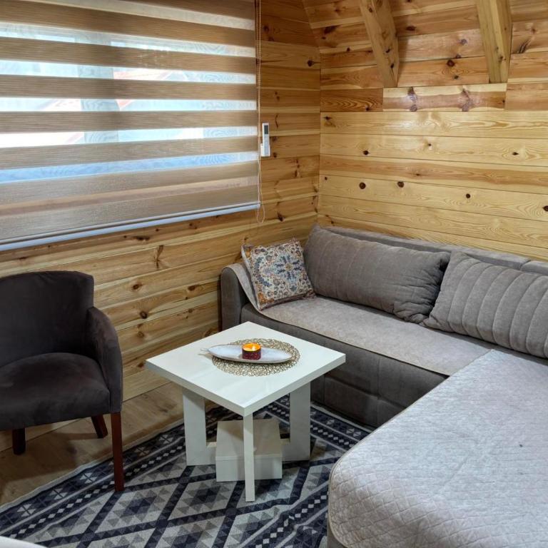 Masha - Two-Bedroom Chalet - 1