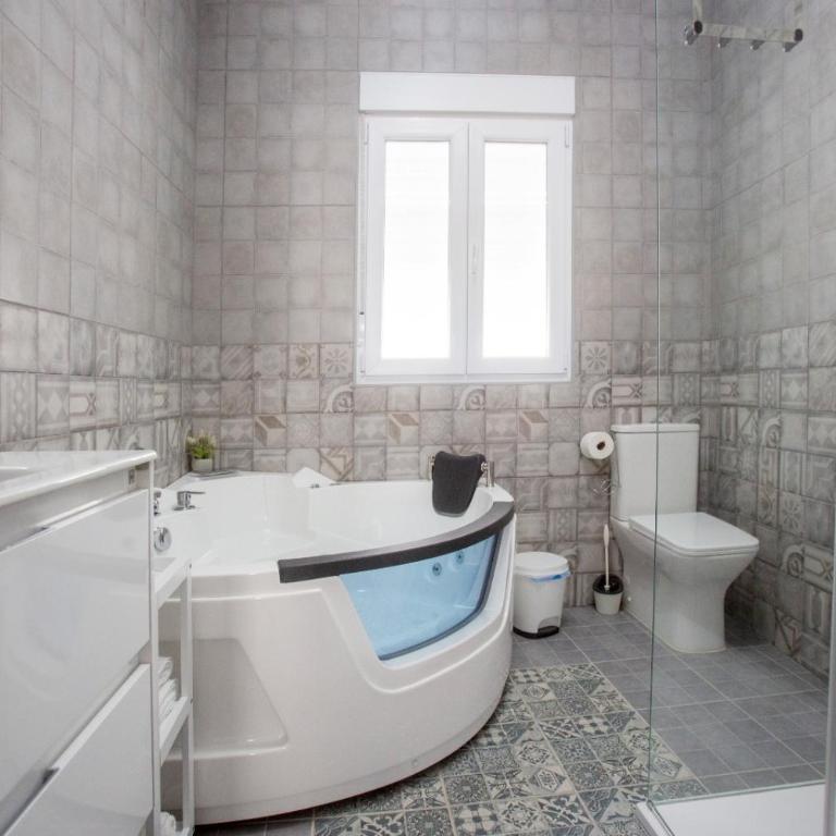 Hogar de la plata - Suite con bañera de hidromasaje - Cama extragrande - 5