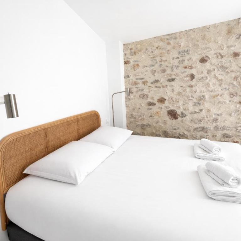 Holiday in Arles: Appartement de l'Amphithéâtre - Apartamento de 1 dormitorio - 2