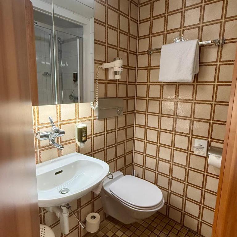 Hotel Ambassador - Economy Einzelzimmer - 5