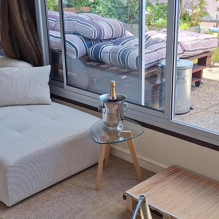Très bel appartement avec vue sur la Tour Eiffel, grande terrasse, coucher de soleil Parisien - Apartamento de 1 dormitorio con terraza - 5