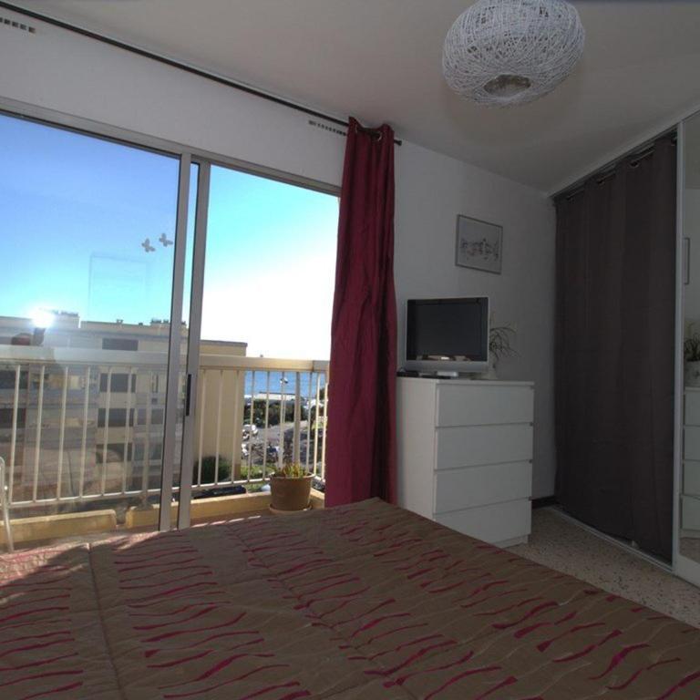 Appartement avec parking - superbe vue étang - FR-1-553-339 - Apartment - 7