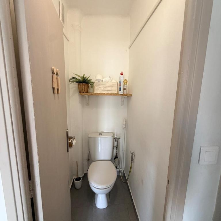 Marseille T3 SUD Plages et vélodrome Clim parking 6 personnes lit bébé possible - Appartement - 5