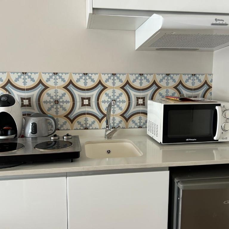 Apartamentos Luna Suites Palacio Almagra - Studio - 6