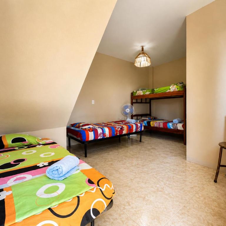 Casa Naturaleza Rustic Vibes - Five-Bedroom House - 10