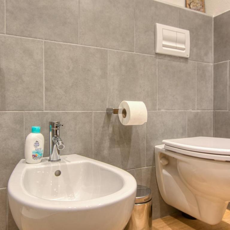 Gorgeous Apartment In Rapallo With Wifi - Appartamento con Balcone - 7