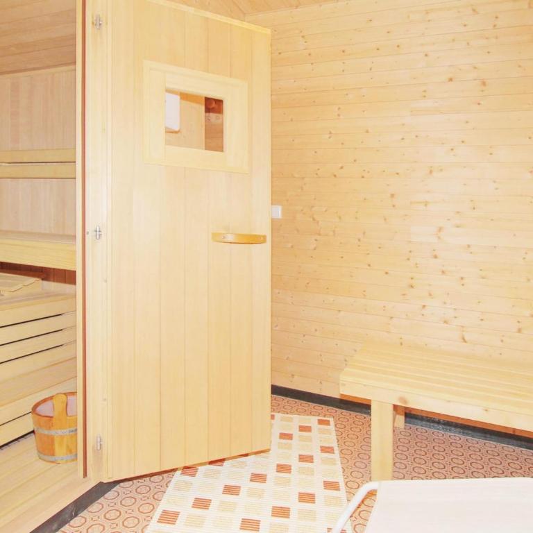 Res Gritschhof in Latsch with pool & garden - Apartamento de 1 dormitorio - 10