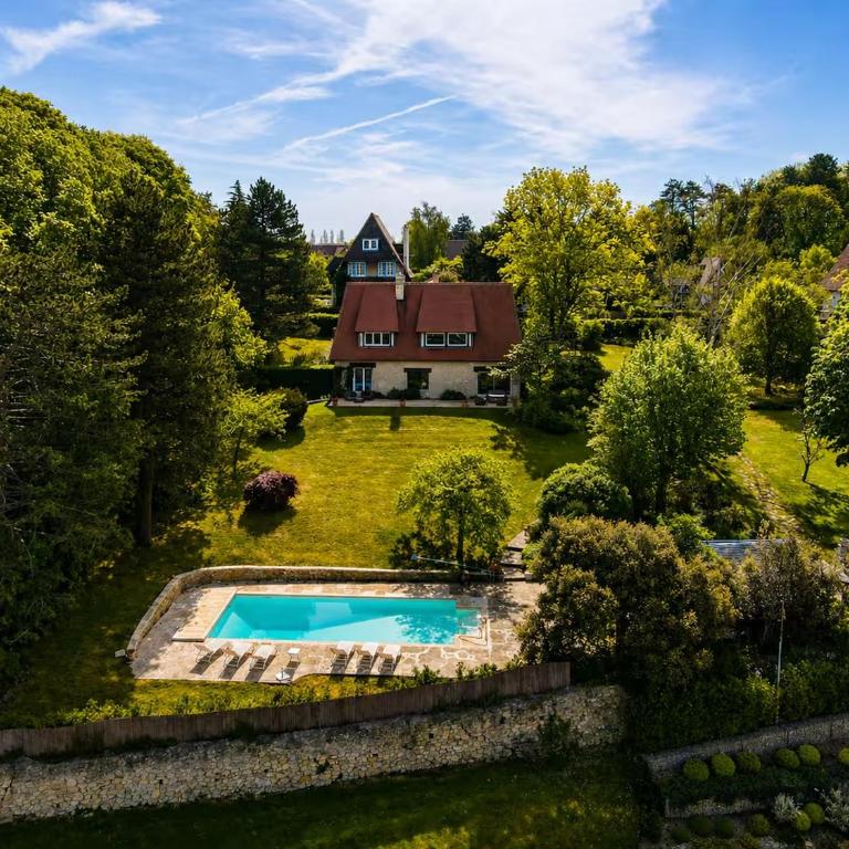 Magnifique demeure Moulin Saint-Laurent Deauville avec piscine & sauna 12 pers - Villa avec Piscine Privée - 1
