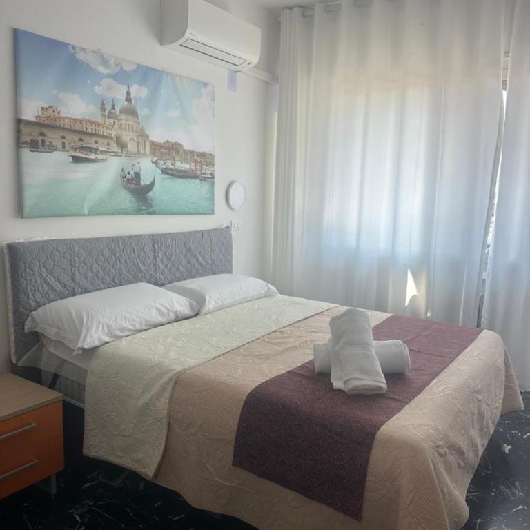 stazione Lina house - Camera Tripla con Bagno - 3