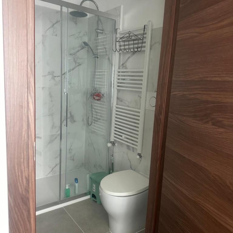 stazione Lina house - Camera Tripla con Bagno - 2