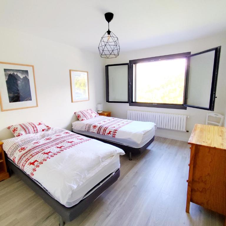 Large 2 Bedroom apartment with lake view & garden - Appartement 2 Chambres - 12