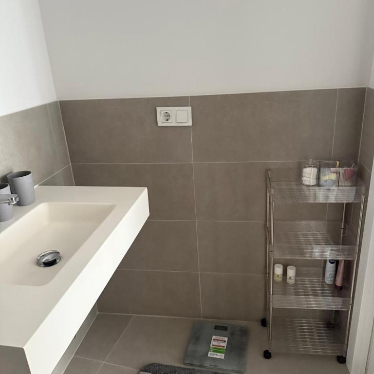 Gran Canet Nowy Apartament blisko morza i gór, Basen Jacuzzi Sauna - Apartment mit 2 Schlafzimmern und Balkon - 42