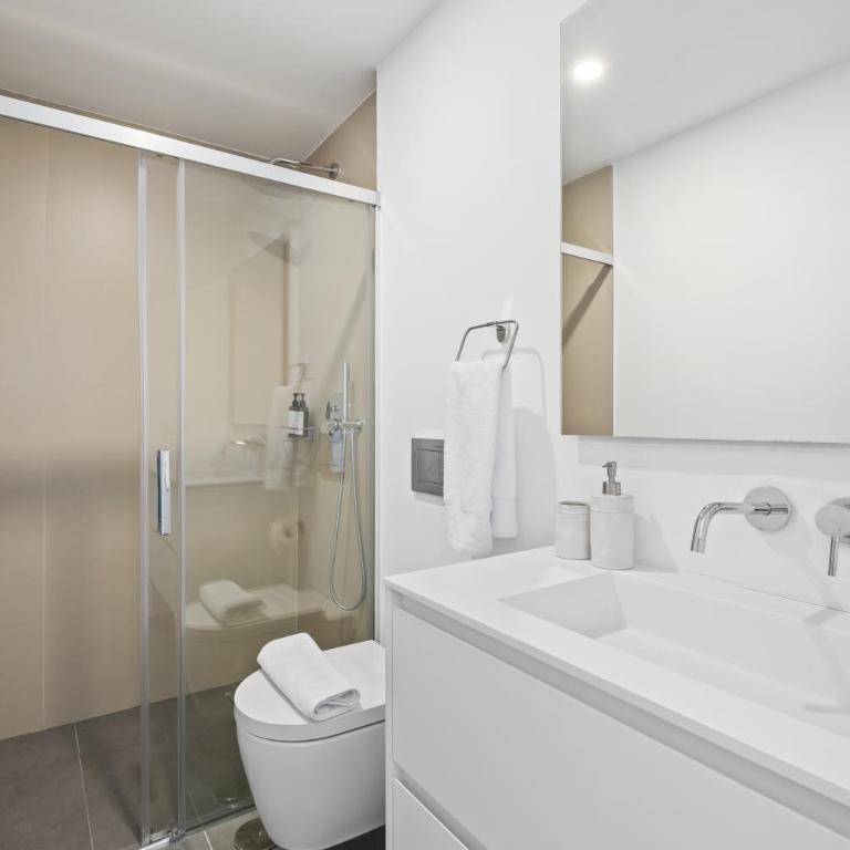 Villas Pinares - Sea,City,Mountain Views, Gym SaltPool BBQ - Beach 2km, City 5km - Villa with Sea View - 33