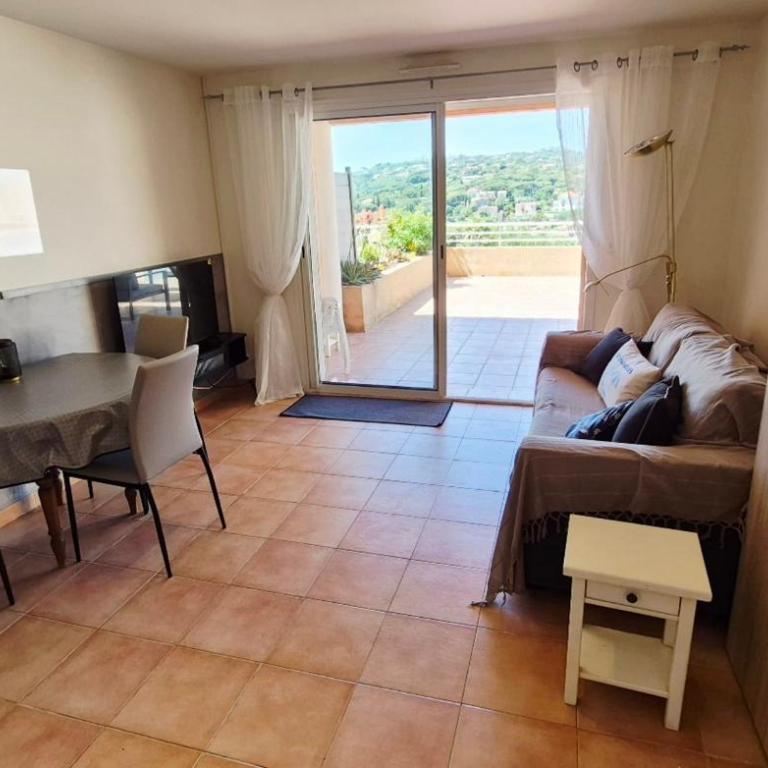 Appartement avec Vue Mer Piscine et Calme Absolu - Appartement - 1