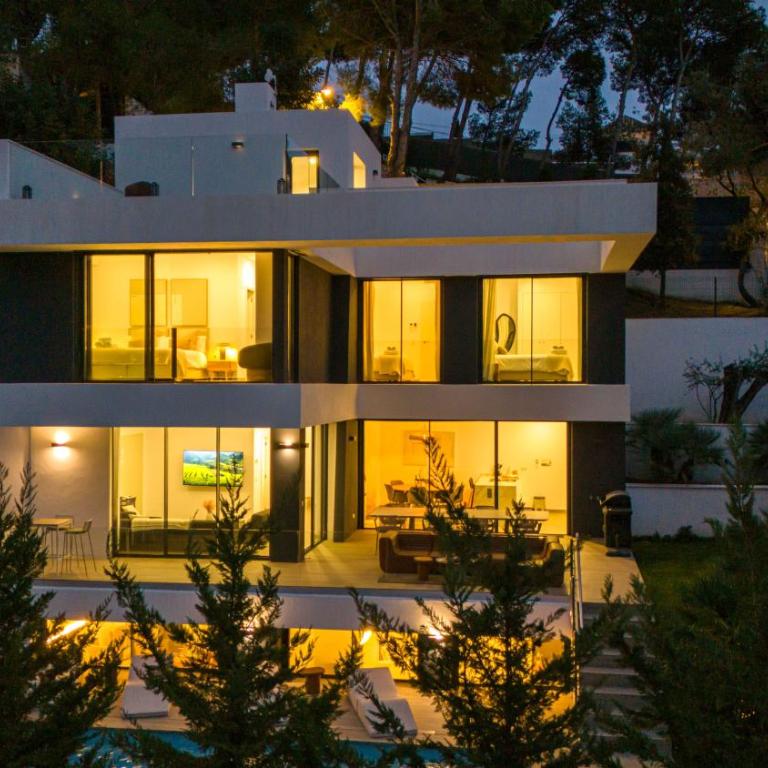 Villas Pinares - Sea,City,Mountain Views, Gym SaltPool BBQ - Beach 2km, City 5km - Villa with Private Pool - 42