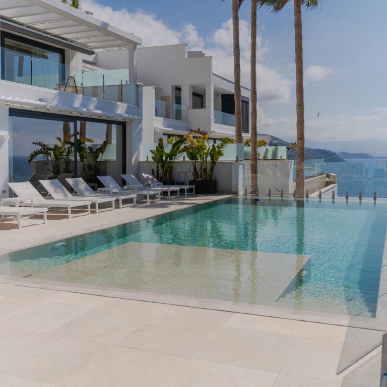 Luxury Retreat with Pool, Jacuzzi, Cinema & Gym - Villa Riviera - Villa Deluxe - 55