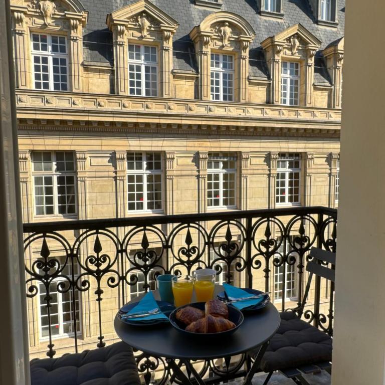 Cosy Studio with balcony Paris Center - Sorbonne - Pantheon - Notre-Dame - Appartement 1 Chambre - 2