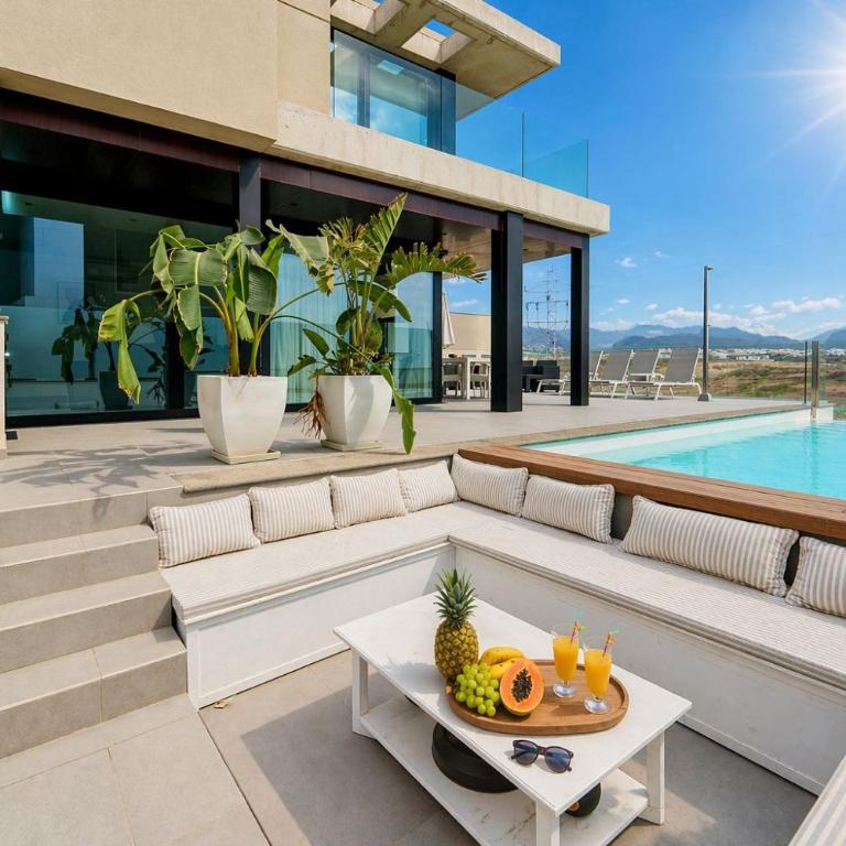 Meloneras Luxury Villa-Private Pool & 3 Beedrooms By Canarias Prime Homes - Three-Bedroom Villa - 24