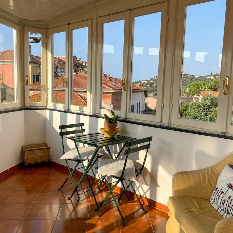 Lovely 3-bedroom apartment in Imperia - Appartamento con Vista e Balcone - 3